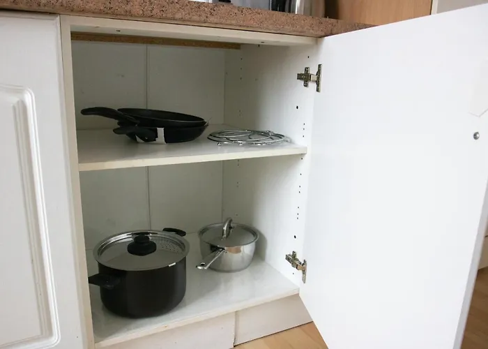 アパート West Side Roses