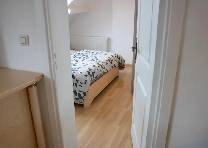 Apartment West Side Roses *